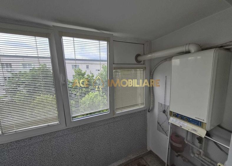 Apartament cu 3 camere decomandat, mobilat în Aviației