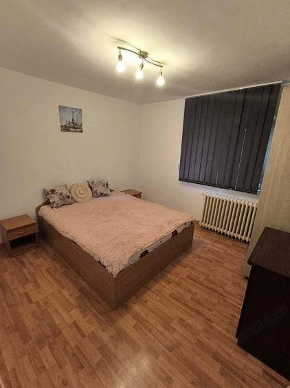 Apartament cu 2 camere semidecomandat în Gorjului