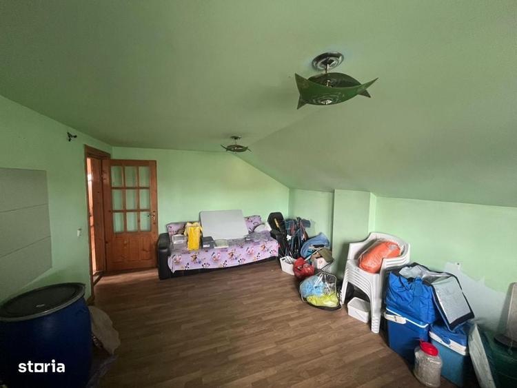 Casă cu 4 camere cu Teren 468 Mp în Bariera Vâlcii