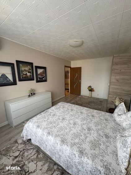 Apartament cu 3 camere decomandat în Orașul Vechi