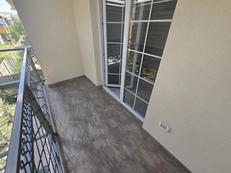 Apartament cu 2 camere decomandat în Girocului