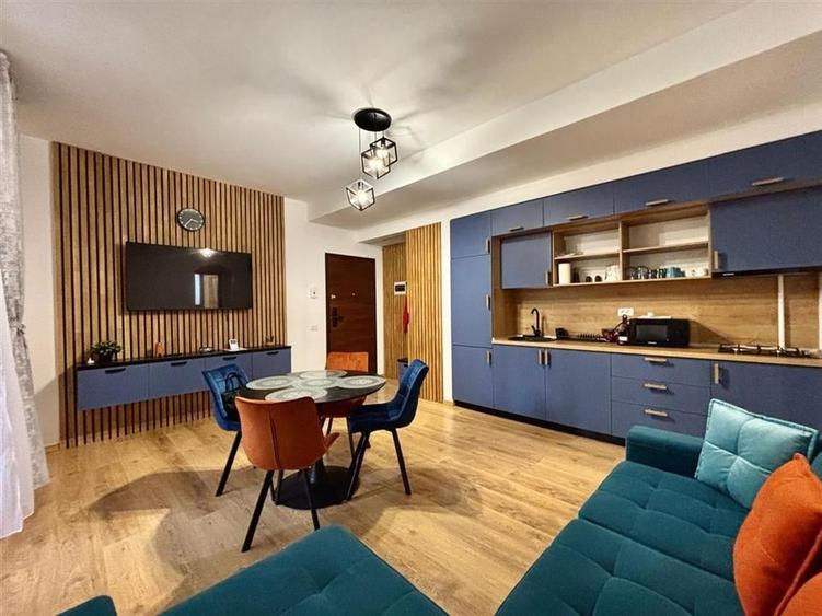 Apartament cu 2 camere nedecomandat, mobilat în Clăbucet