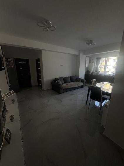Apartament cu 3 camere în Burdujeni