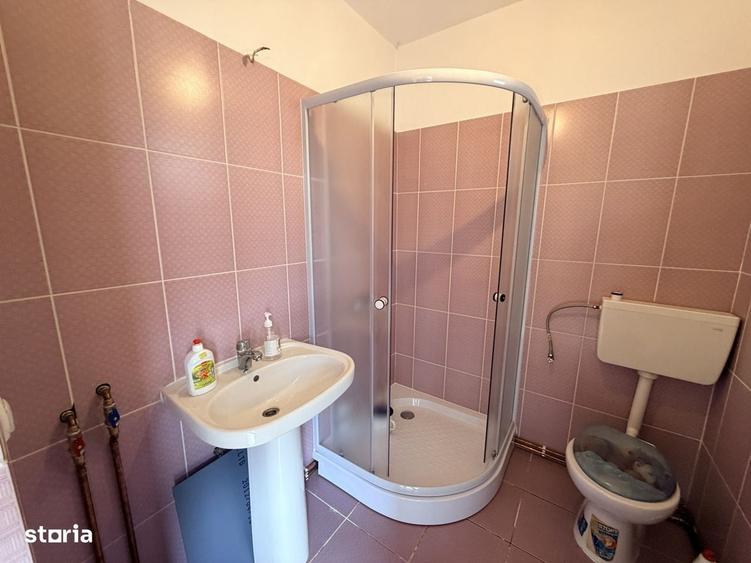 Casă cu 2 camere în Moșnița Nouă