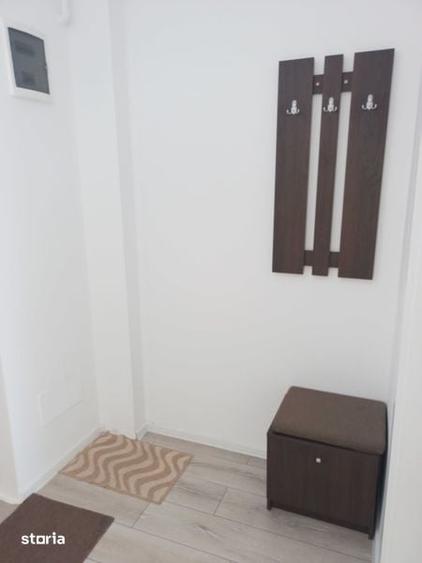 Garsonieră decomandată în Domnești
