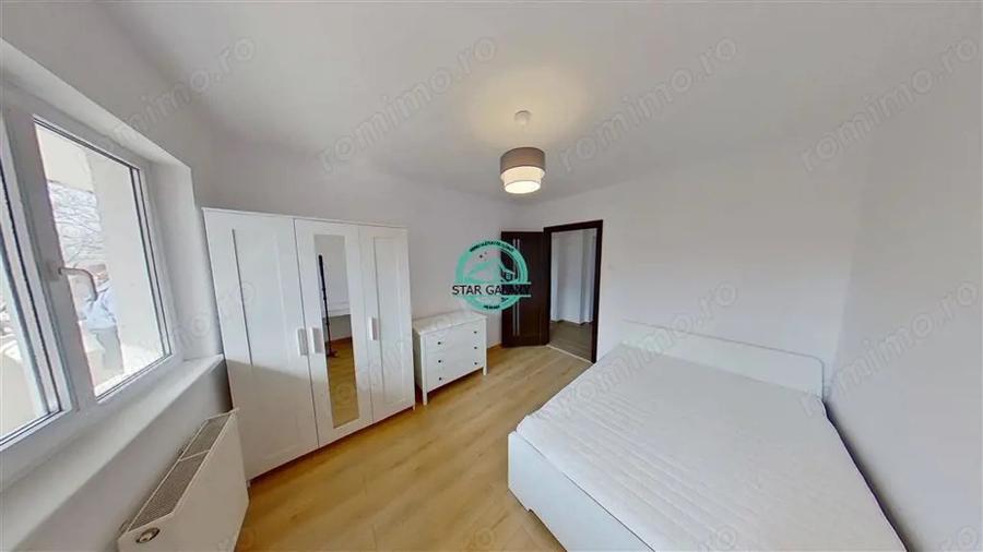 Apartament cu 3 camere decomandat în Cornișa