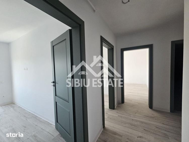 Apartament 2 camere, 2 bai, parcare Sibiu, prelungire Mihai Viteazu - 1