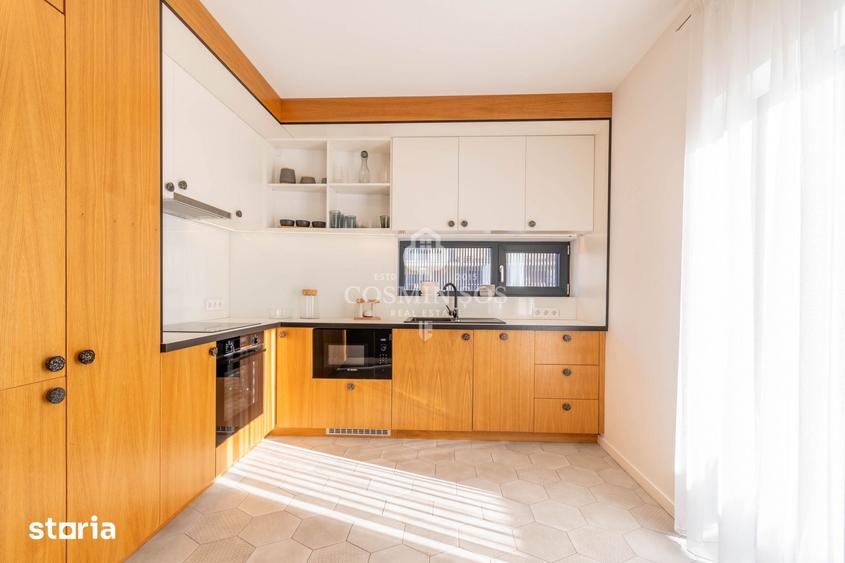 Casă cu 3 camere cu Teren 350 Mp în Zorilor