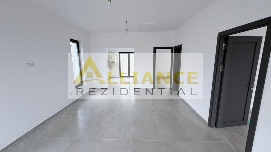 Casă individuală cu 3 camere cu Canalizare în Berceni