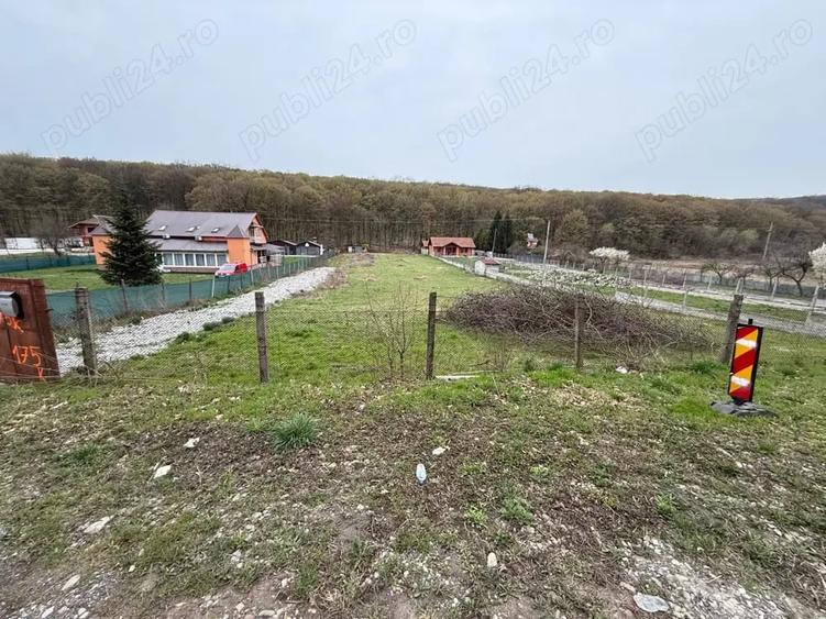 Teren de 3258 mp, în Hidiș