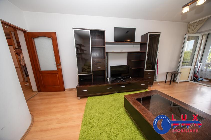 Apartament cu 2 camere decomandat în Babadag