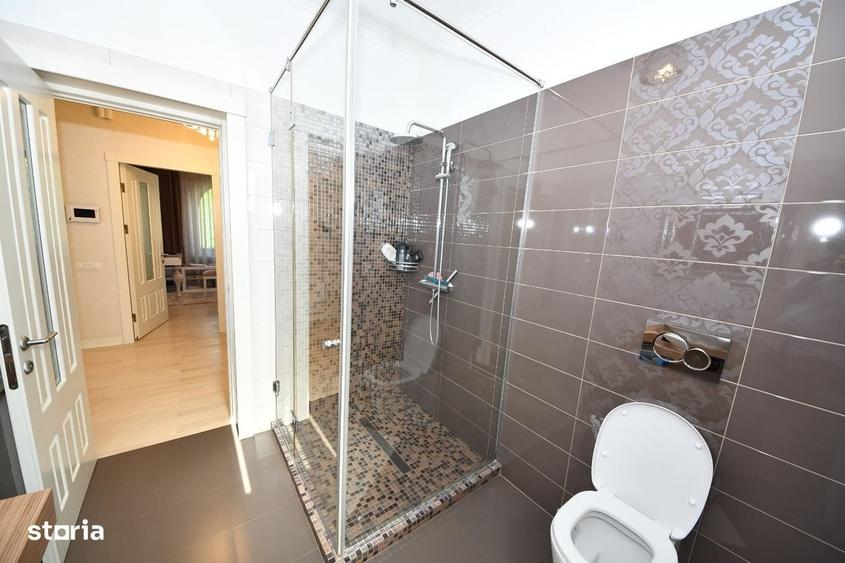 Casă cu 4 camere cu Teren 1470 Mp în Central