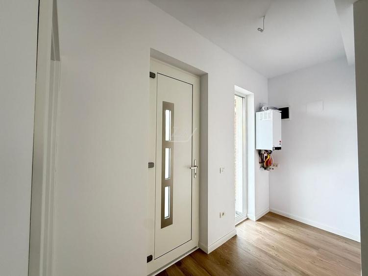 Duplex cu 4 camere cu Canalizare în Braytim