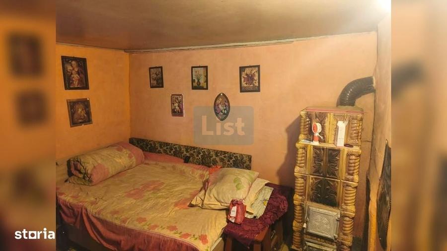 Casă cu 4 camere în Tătărăi