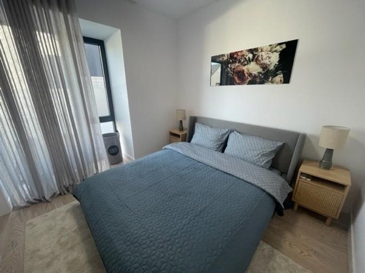 Casă cu 5 camere cu Teren 18 Mp în Central