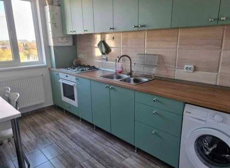 Apartament cu 2 camere decomandat în Păcii