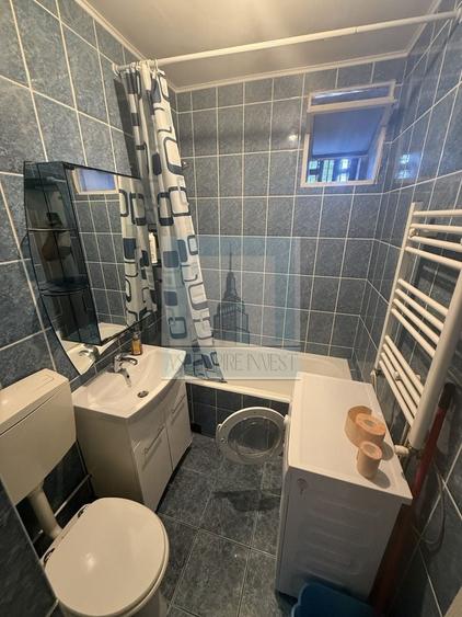 Apartament cu 2 camere decomandat în Centrul Civic