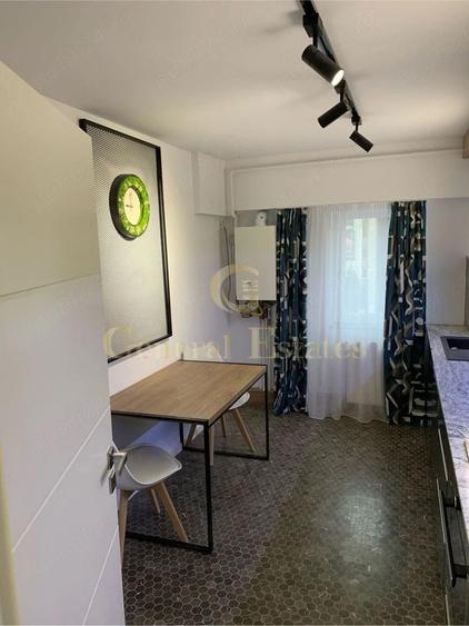 Apartament cu 2 camere decomandat în Centrul Civic