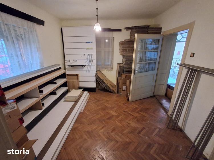 Casă cu 4 camere cu Teren 1440 Mp în Vetiș