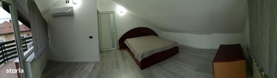 Casă cu 4 camere cu Teren 50 Mp în Podgoria