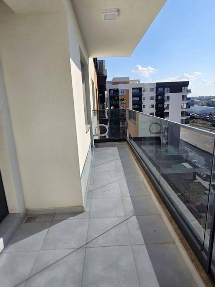 Apartament cu 3 camere decomandat, mobilat în Energia