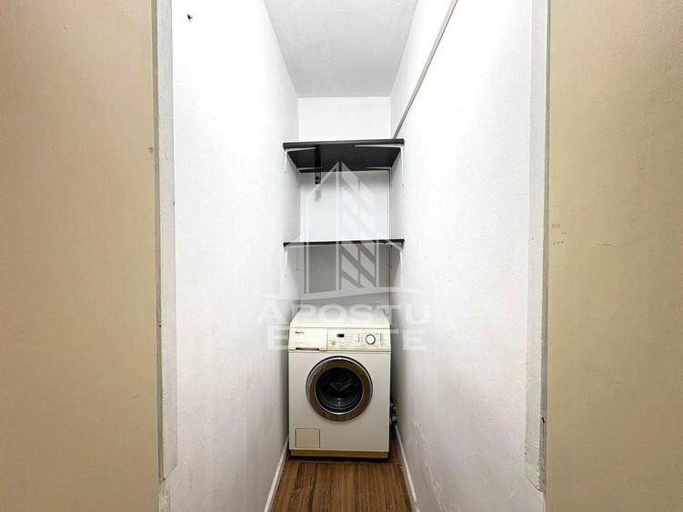 Apartament cu 3 camere decomandat, mobilat în Iosefin