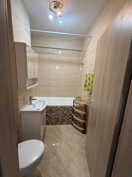 Apartament cu 2 camere decomandat în Ozana