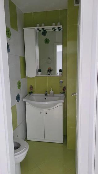 Apartament cu 3 camere decomandat în Șagului