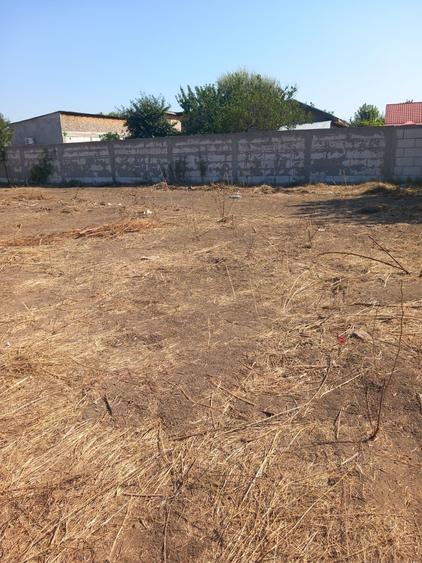 Teren intravilan 700 mp | Sector 5 Bragadiru | Deschidere 14 ml | Imprejmuit - 1