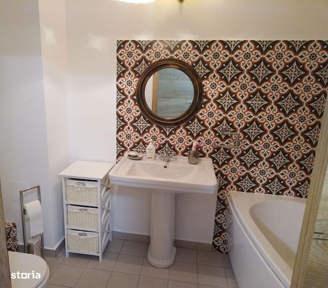 Apartament cu 3 camere în Băneasa