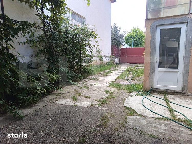 Casă cu 3 camere cu Teren 200 Mp în Tractorul