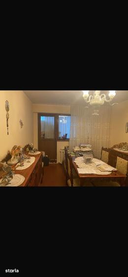 Apartament cu 2 camere decomandat în Siderurgiștilor