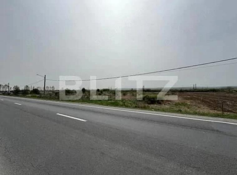 Teren de 10763 mp, în Brădești