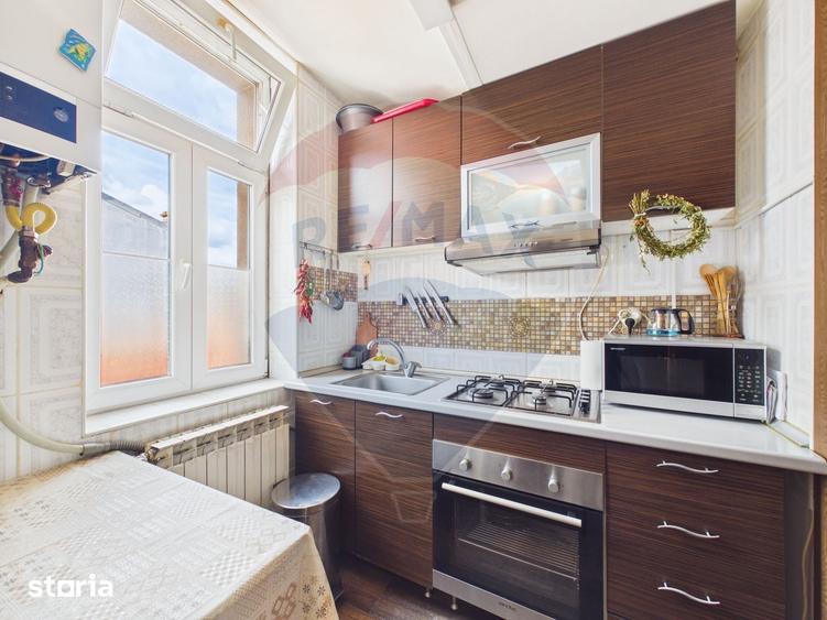Apartament cu 3 camere în Moșilor
