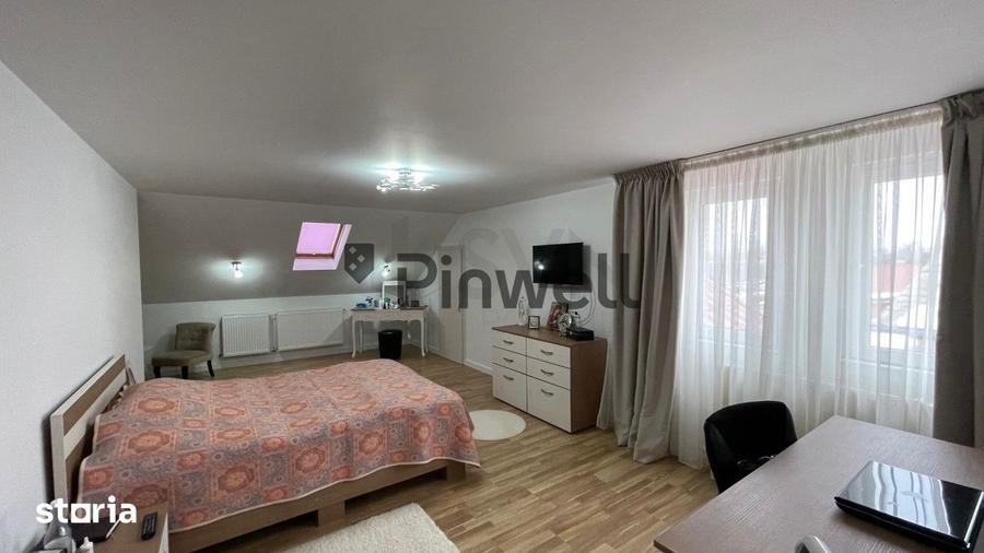 Casă cu 7 camere cu Canalizare în Chiajna