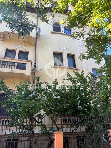 Apartament cu 4 camere decomandat, mobilat în Primăverii