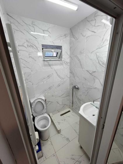 Inchiez apartament 2 camere la Delinzariu ,3 minute de plaje complet utila:,masina de spalat ,frigider ,aragaz etc - 4