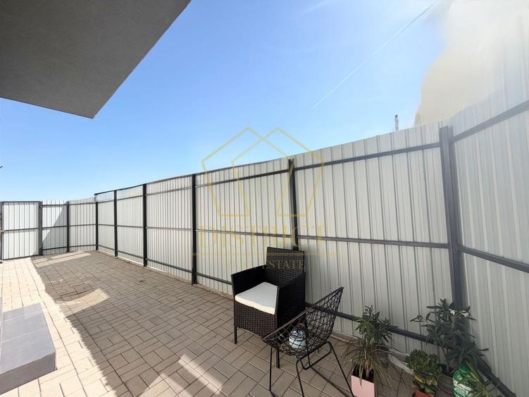 Apartament cu 2 camere semidecomandat în Giroc