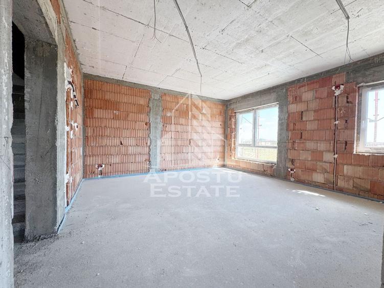 Apartament cu 2 camere semidecomandat în Giroc