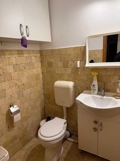 Apartament cu 3 camere semidecomandat în Exterior Vest