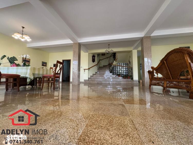 Casă cu Teren 1053 Mp în Central
