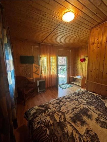 Casă individuală cu 6 camere cu Teren 1000 Mp în Cozieni