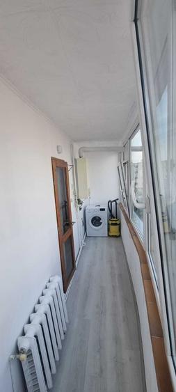 Apartament cu 2 camere decomandat în Florilor