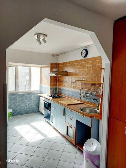 Apartament cu 2 camere decomandat în Berceni