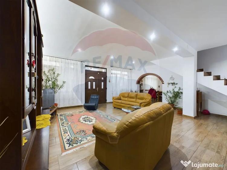 Vila cu 6 camere, teren 1200mp de vanzare- Varasti, la 4 ... - 11