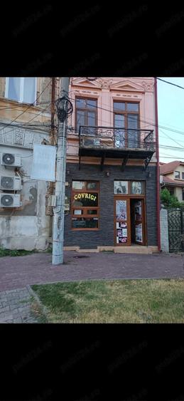 Spațiu comercial, de 240 mp, în Central
