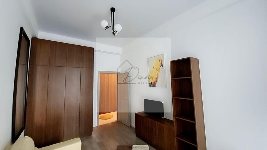 Apartament cu 3 camere decomandat, mobilat în Central
