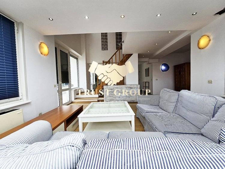 Apartament cu 3 camere decomandat, mobilat în Arcul de Triumf