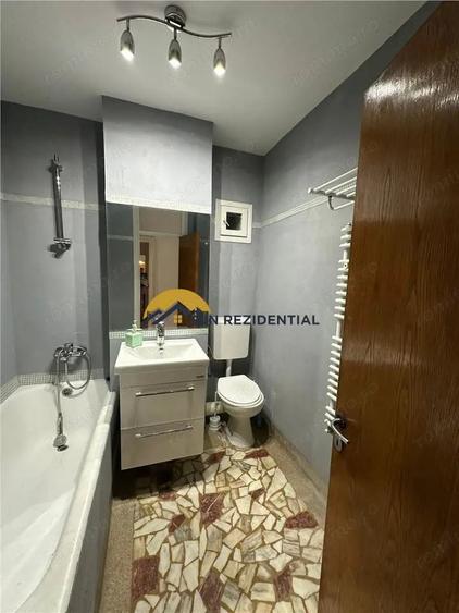 Apartament cu 4 camere decomandat, mobilat în Calea Victoriei