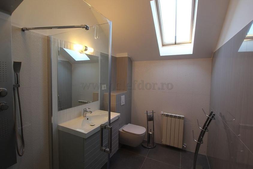 Casă individuală cu 5 camere cu Piscina în Pipera